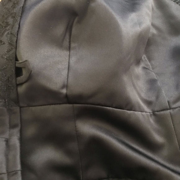 Black cocktail dress with bow in the middle - Picture 14 of 16